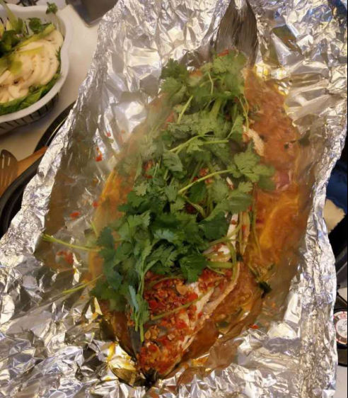再忙也要来考察重庆特色餐饮——纸包鱼
